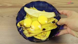 Adicionei ovos na casca de banana! Olha que fácil essa receita!
