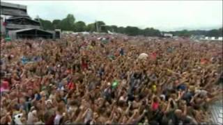 Bruno Mars   The Lazy Song Live at V Festival 2011