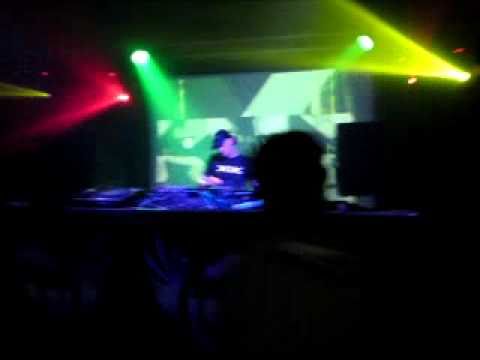 Bad Company - Maldini 2  Pigfest 2010.MP4