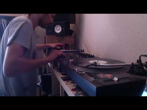 intro GABBER "I'm on mission + the dreamer"  Ultimate buzz VS Lenny Dee