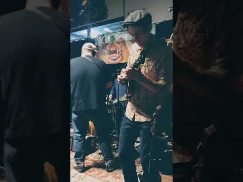 Drums and Mandolin / Honey Smugglers Nostalgia at Three Heads. ROCHESTER