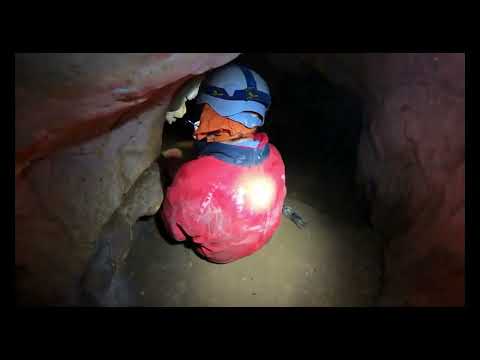 YouTube - Pestera cu Oase din Valea Starnic