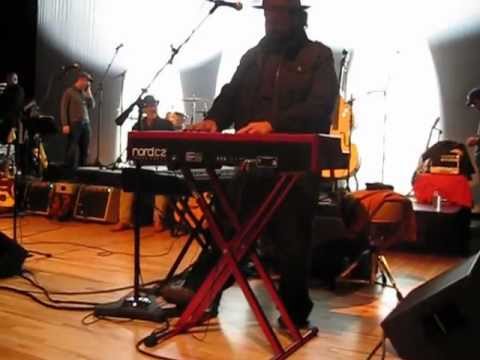 Thumbnail for Raul Malo of the Mavericks plays "Take Me Out To The Ball Game" by raul malo