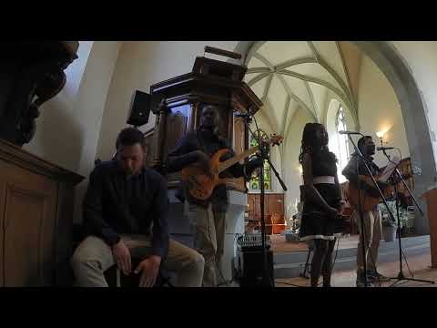 Somebody Loves Me (2023-08-19) - The Kuziem Brothers @Kirche Laufen am Rheinfall