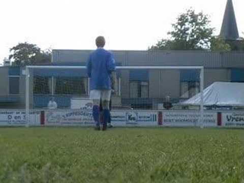 Beslissende penalty serie Rietmolen A1