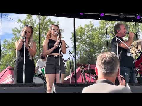 KOUŘIMSKÁ SKÁLA 2023 - Jakub Smolík / Prý chlapi nebrečí