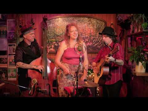 A Different Thread   "Amaranth" Live Acoustic