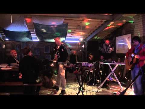 Green Point Orchestra , Jam session at MOSHAOS , 2013