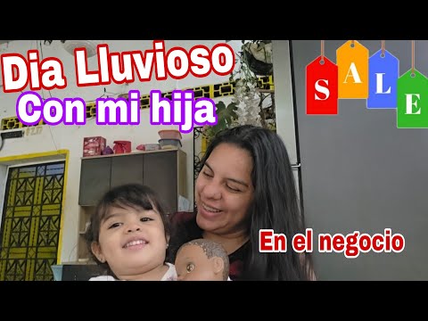 lluvia ☔️🌧 asi amanecimos hoy, apesar del clima pude vender 👏 Dios es bueno 