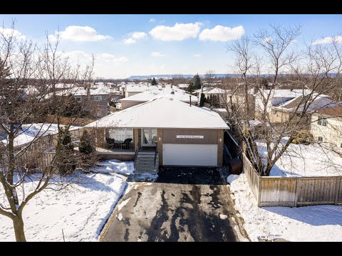 892 Maxted Crescent, Milton Home for Sale - Real Estate Properties for Sale