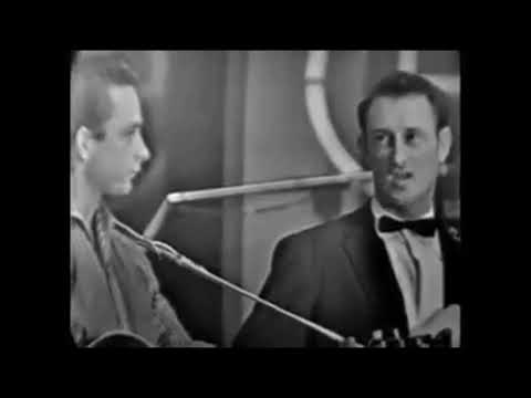 Johnny Cash & The Tennessee Two - Folsom Prison Blues - Live in 1959 (Improved Audio)