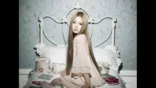 Bài hát Glowly Days - Nghệ sĩ trình bày Nishino Kana / 西野カナ