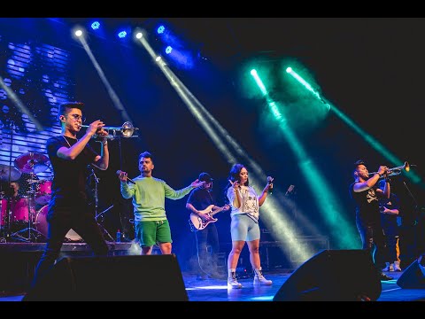 VIAN YOVI - Cariño Mío (Video Oficial)