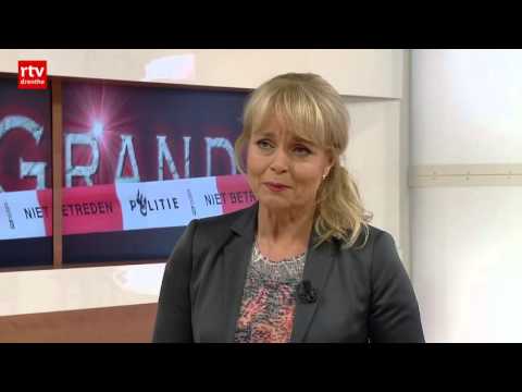 Politie haalt minderjarige meisjes uit seksclub Gieterveen