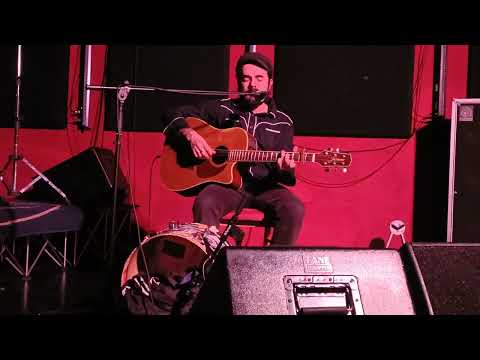 Phill Reynolds - "Man In A Suitcase & Run, Run Away (Medley)" - Live at Lupus in Fabula 2025-03-05