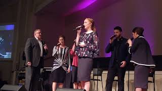 The Collingsworth Family sing This Is My Father&#39;s World