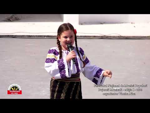 07 Alessia Ungurianu   Haideti mai flacai la joc   Festivalul national de muzica populara Bujoreii M