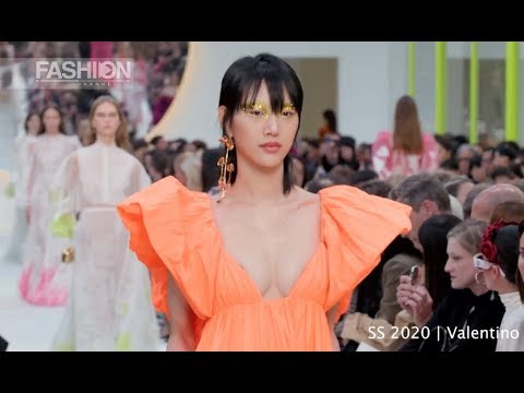 Nightwear VALENTINO Spring 2020 Paris - Fashion Channel