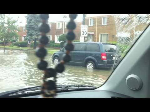 Elmhurst flooding on St. Charles rd while trying to return to Chicago