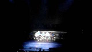 Somewhere Over the Rainbow-Matthew Morrison Glee Tour New York City