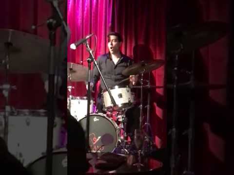 Xavi Hinojosa plays swingin shuffle drums