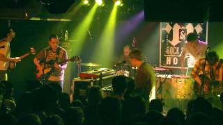 White Rabbits - Dinner Party (Live in HD)