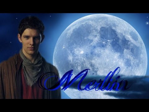 S1E13 - Le Morte De Arthur - Merlin - Crying Uther carries unconscious Arthur up the stairs