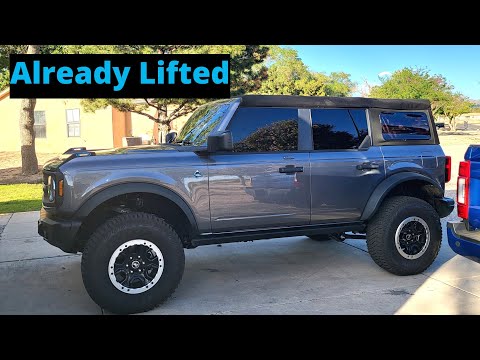 Lifted 2022 Ford Bronco Black Diamond Sasquatch (Zone 3" Lift)