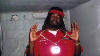 YO GOTTI. 5 STAR CHICK REMIX FT GUCCI MANE TRINA NIKKI MINAJ