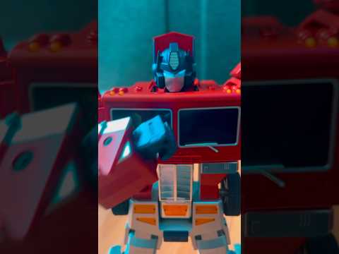 ROBOSEN ELITE OPTIMUS PRIME UNBOXING #transformers #optimusprime #robosen #epicvoiceguy #unboxing