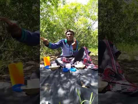 ISIPOKI SIYATHOLAKALA KWA DR DR 2+2