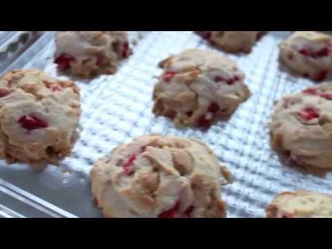 download lagu mp3 mp4 Secret Cream Cheese Cookies, download lagu Secret Cream Cheese Cookies gratis, unduh video klip Secret Cream Cheese Cookies