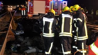 preview picture of video 'Zwei Schwer- und eine Leichtverletzte bei Verkehrsunfall - A 70'