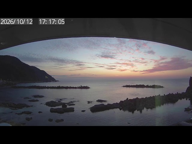 鶴岡市加茂から望む日本海 