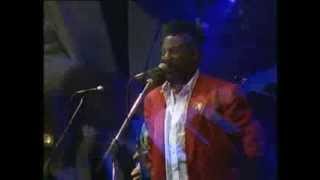 THIRD WORLD - Dancing On The Floor (Hooked On Love)1993 live