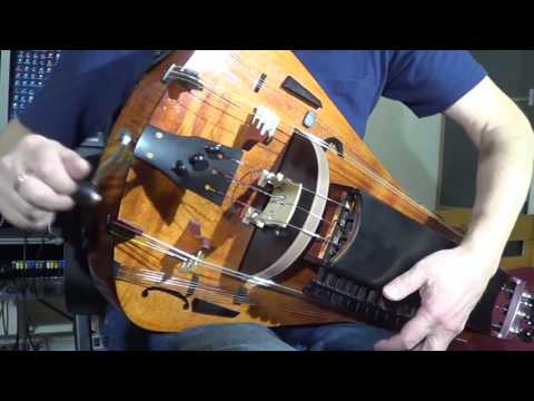 Hurdy-gurdy solo. Andrey Vinogradov playing Razvrastanata/Devoiko Mari Hubava