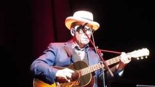 Elvis Costello - I Hope You&#39;re Happy How  (Brussels, 21 Oct 2014)