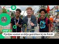 Bloemen en feest op laatste dag van Nijmeegse 'Driedaagse'