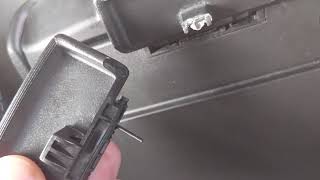 How to replace Center Console Latch on Mazda3 2010-13