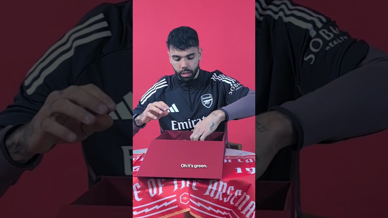 THIRD GOALKEEPER KIT UNBOXING WITH DAVID RAYA 🎁 #arsenal #afc