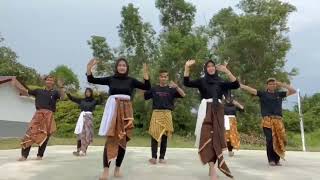 Download lagu Tari Kreasi Jawa Tengah // Sue Ora Jamu ft Gundul Gundul Pacul // Kelompok 3 mp3