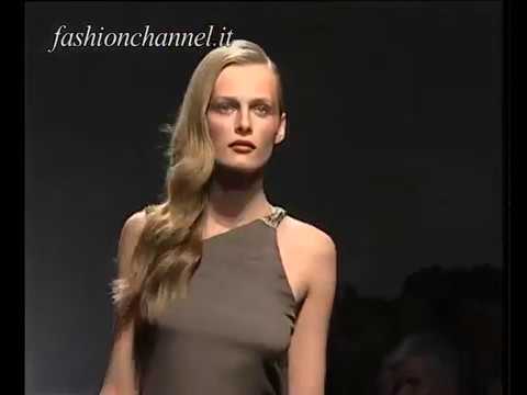 "Alessandro Dell'Acqua" Autumn Winter 2009 2010 Milan 1 of 2 pret a porter woman by FashionChannel