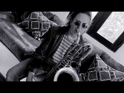 "Scratch" performed by Auntie M