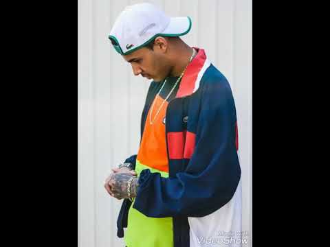 MC Euder MC Gw - Ela Vai Sentando na Pica Do Pai (Prod. DJ Marquinhos)