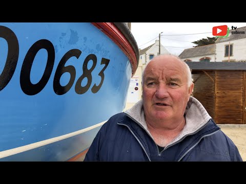 SAINT-PIERRE QUIBERON   | 🛁 🚤  Portivy Toilettage du bateau de Petit Jo   |  TV Quiberon 24/7