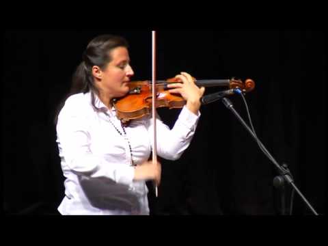 Melinda Dumitrescu & Le Piccole Stelle di Gesù e Maria - Risuscitò (Arrangiamento strumentale)