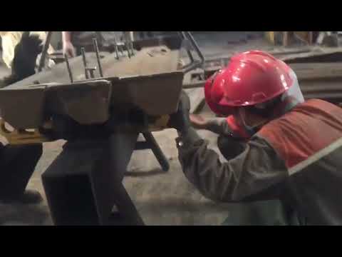 Apron Feeder Pans built for continuous, heavy-duty operation.