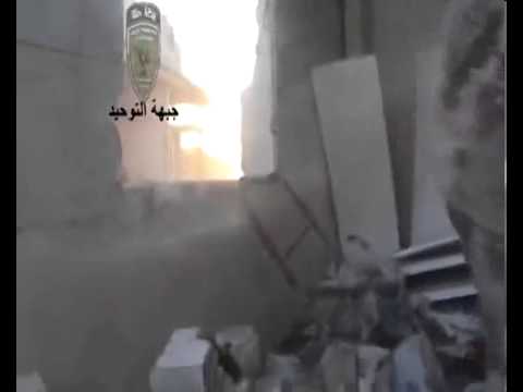 اشتباكات بين جبهة التوحيد وقوات النظام في مدينة الرستن