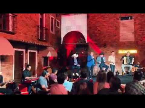 Trio parada dura e Matogrosso e mathias se for passar em Goiânia dvd no buteco