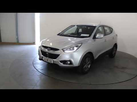 Hyundai ix35 1.7 Diesel Celebration LE 2WD 115hp - Image 2